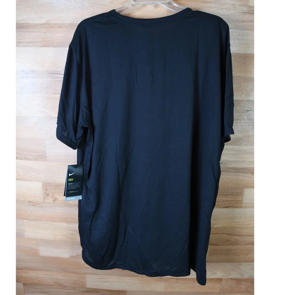 Nike Dri Fit short sleeve training t-shirt (black)- XL - Picture 7 of 13